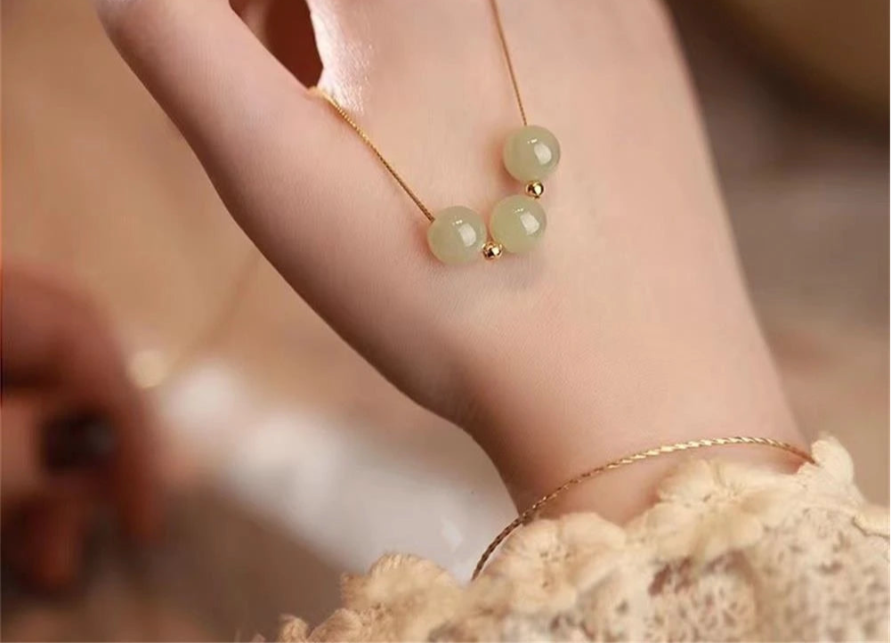 Collar de suerte y elegancia, cuentas de jaspe verde natural