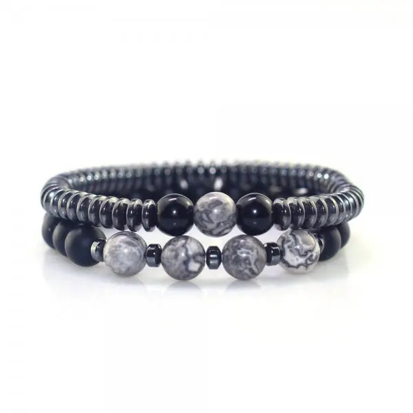 Bracelet homme perles noires avec croix – style discret