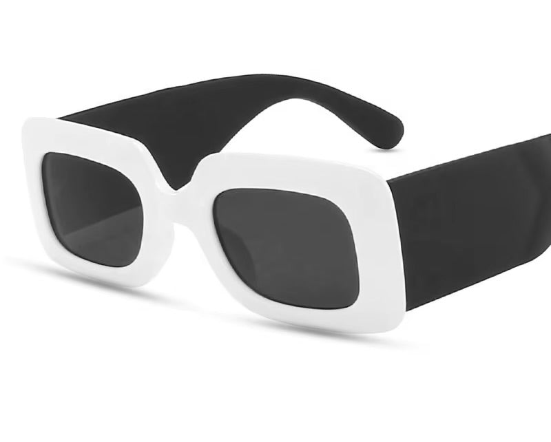 Lunettes de Soleil Épaisses – Carré Oversize Chic