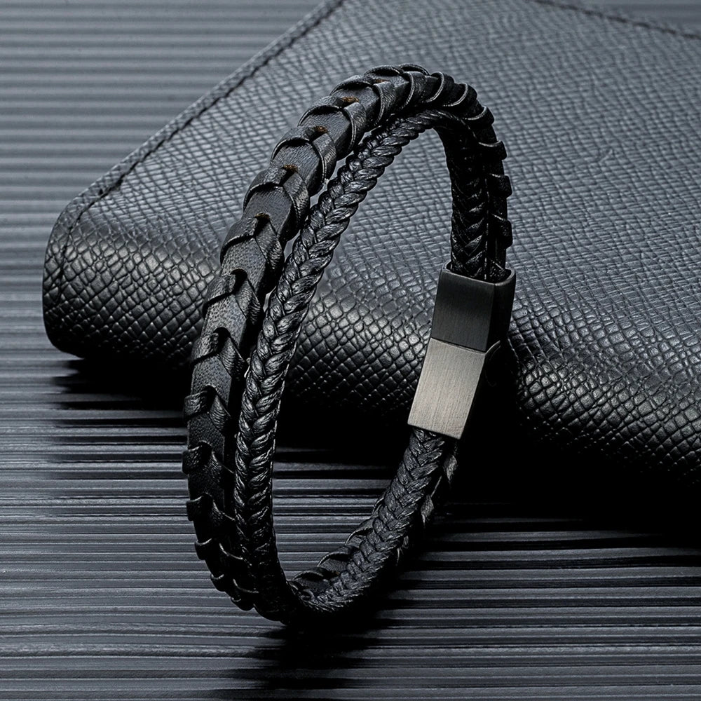 Bracelet Homme Cuir Tressé Noir et Fermoir Acier Inoxydable Magnétique et Élégance Discrète
