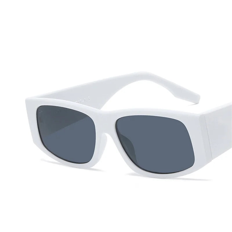 Gafas de sol rectangulares: estilo vintage chic