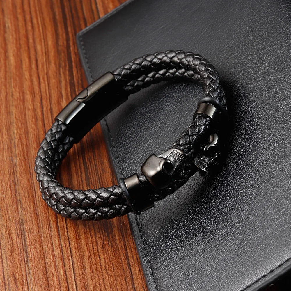 Bracelet Cuir Noir Tressé Homme et Style Punk à Fermoir Magnétique en Acier Inoxydable