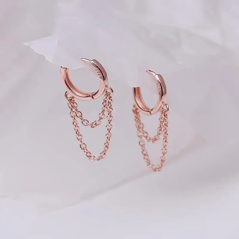 Boucles d’Oreilles Anneaux Argent 925 à Doubles Chaînes – Style Moderne et Minimaliste