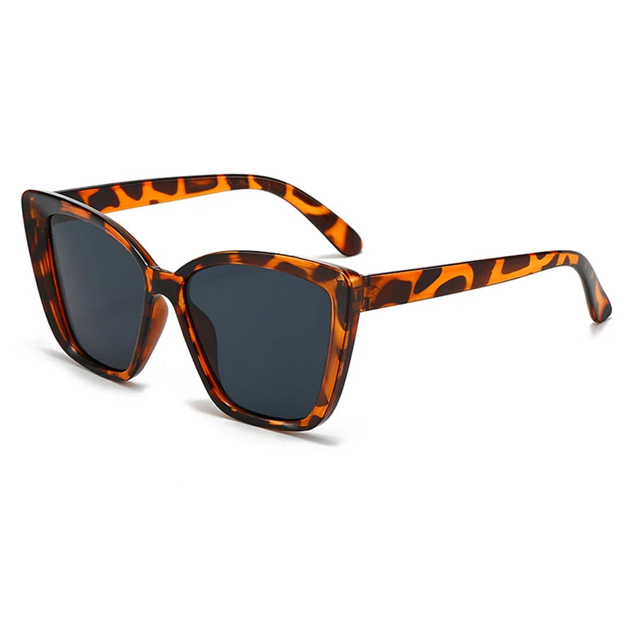 Lunettes de Soleil Yeux de Chat – Vintage et Élégance Féminine