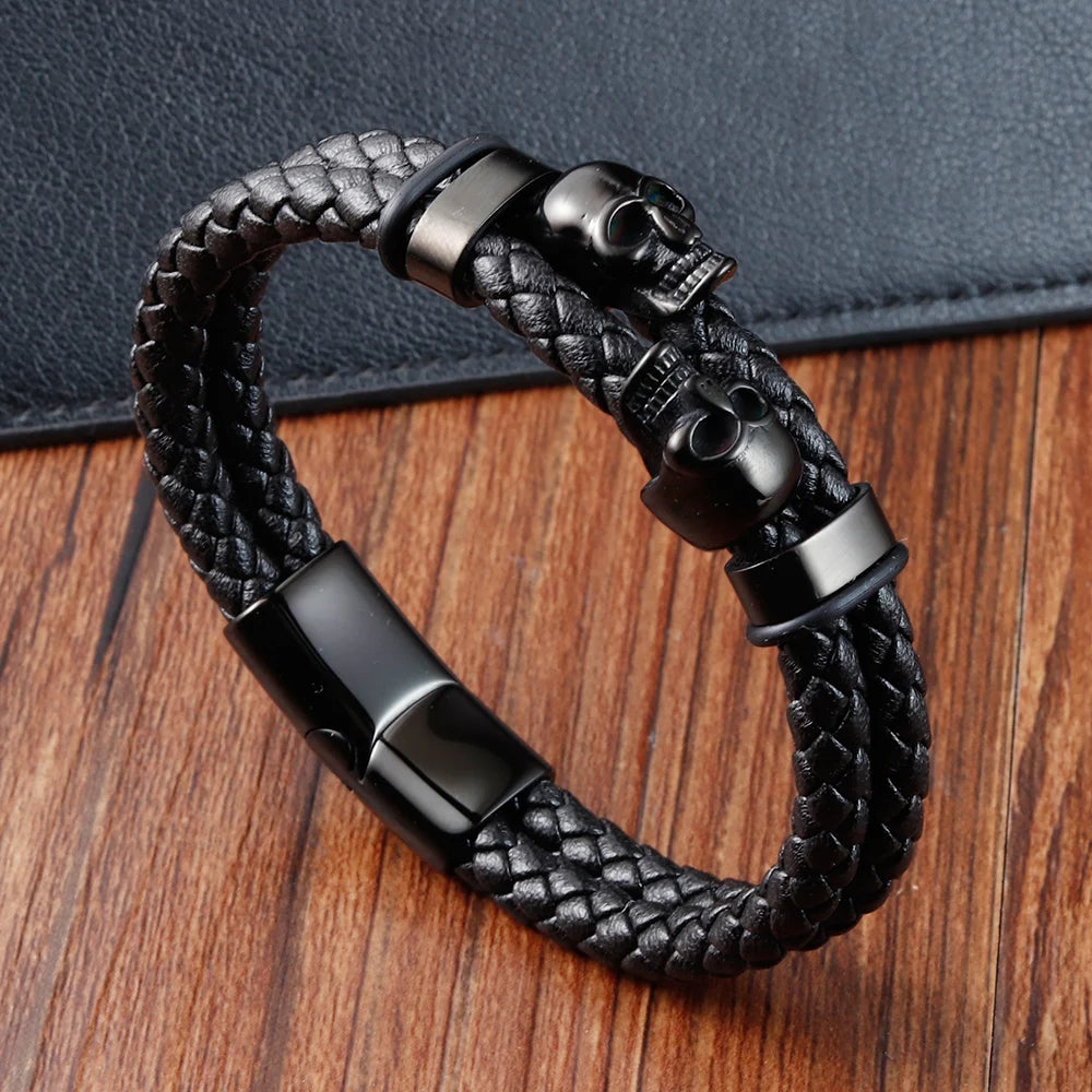 Bracelet Cuir Noir Tressé Homme et Style Punk à Fermoir Magnétique en Acier Inoxydable