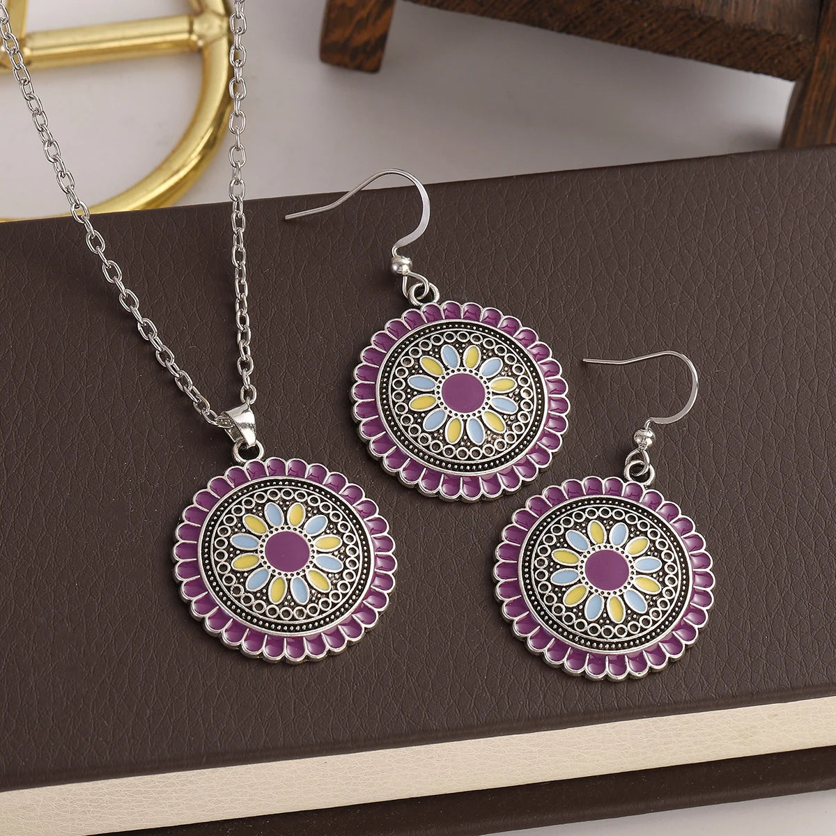 Parure Bohème Fleurie – Collier et boucles d’oreilles vintage