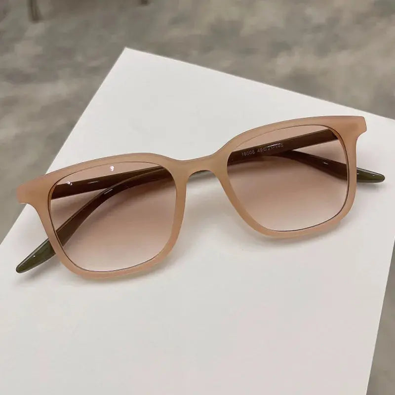 Lunettes Rétro Carrées Unisexe – Style Urbain Compact-Lunette de soleil-Héritage Chic -7-CN-Heritage Chic