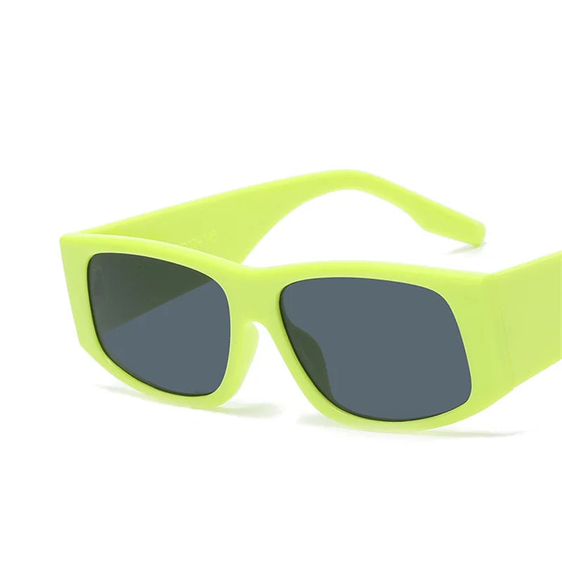 Gafas de sol rectangulares: estilo vintage chic