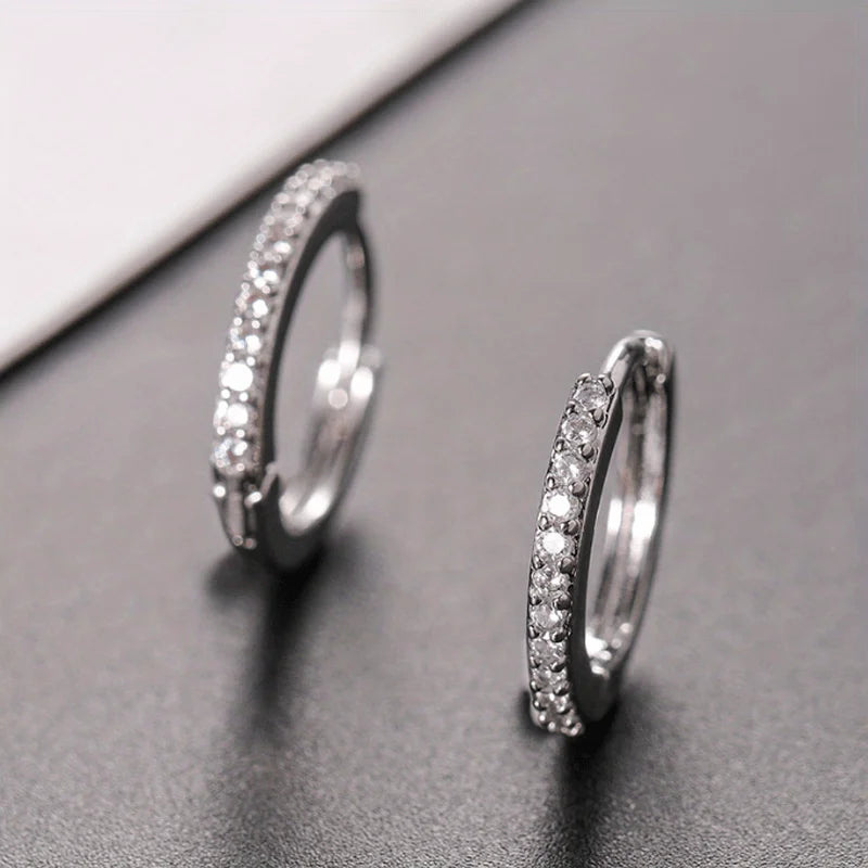 1 paire de boucles d'oreilles en zircon synthétique exquis, boucles d'oreilles de mode pour femmes