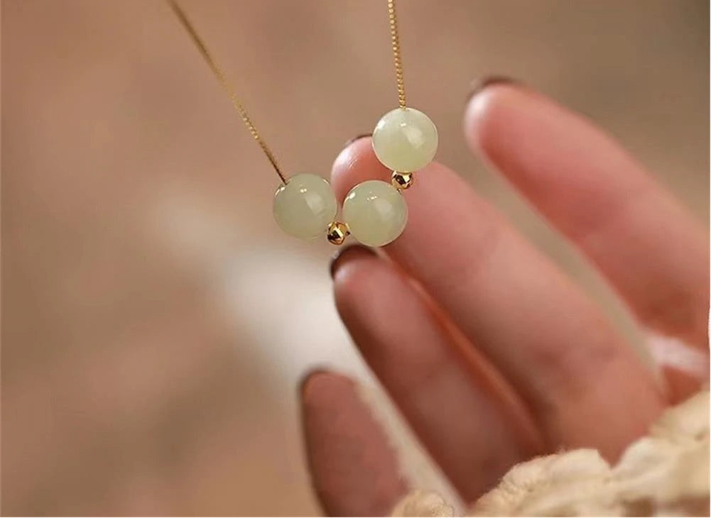 Collier Chance et Élégance, Perles naturelles de jaspe vert