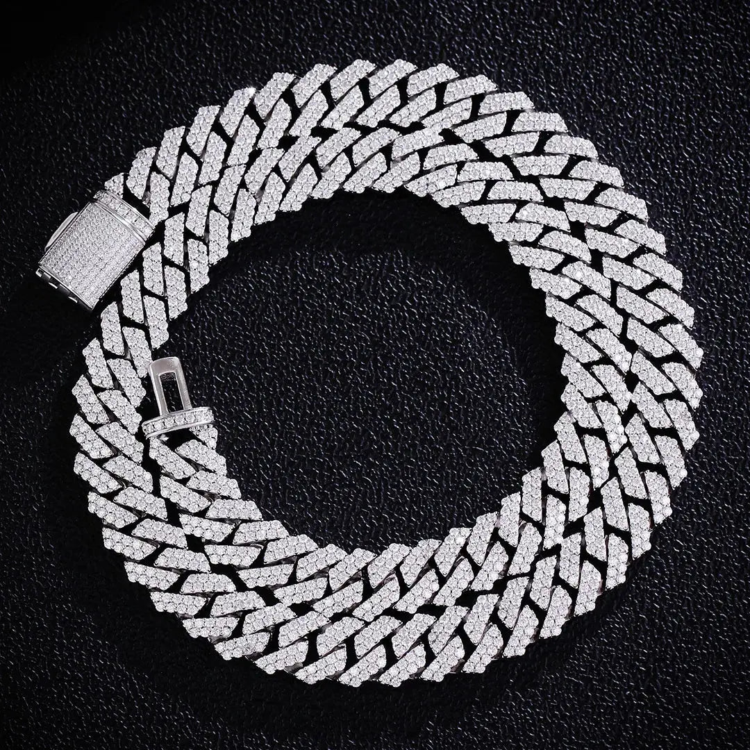 Collier cubain large 12 mm en argent 925 avec zircons – vue circulaire