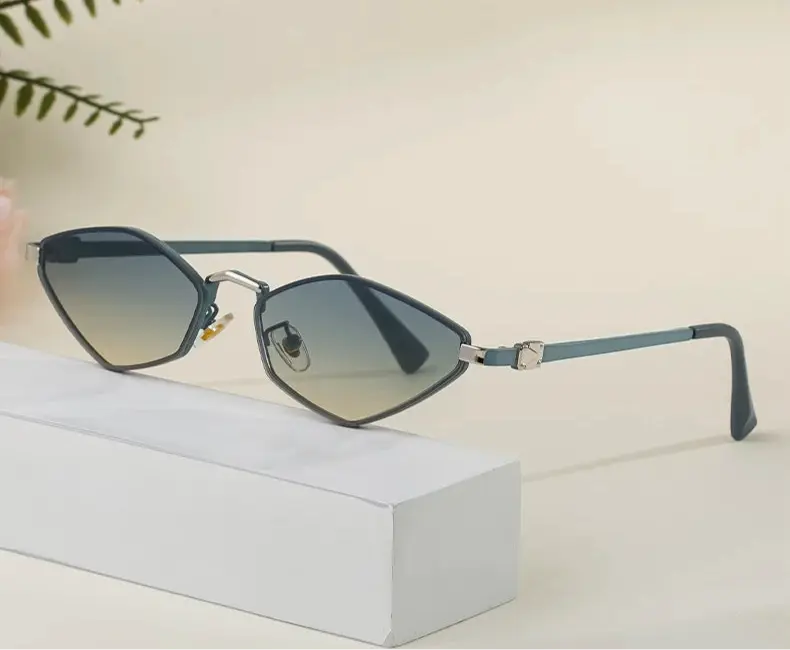 Lunettes Cat Eye Vintage – Femme 2025 Polygonales Rétro Chic-Lunette de soleil-Héritage Chic -Heritage Chic