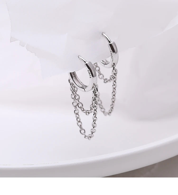 Boucles d’Oreilles Anneaux Argent 925 à Doubles Chaînes – Style Moderne et Minimaliste