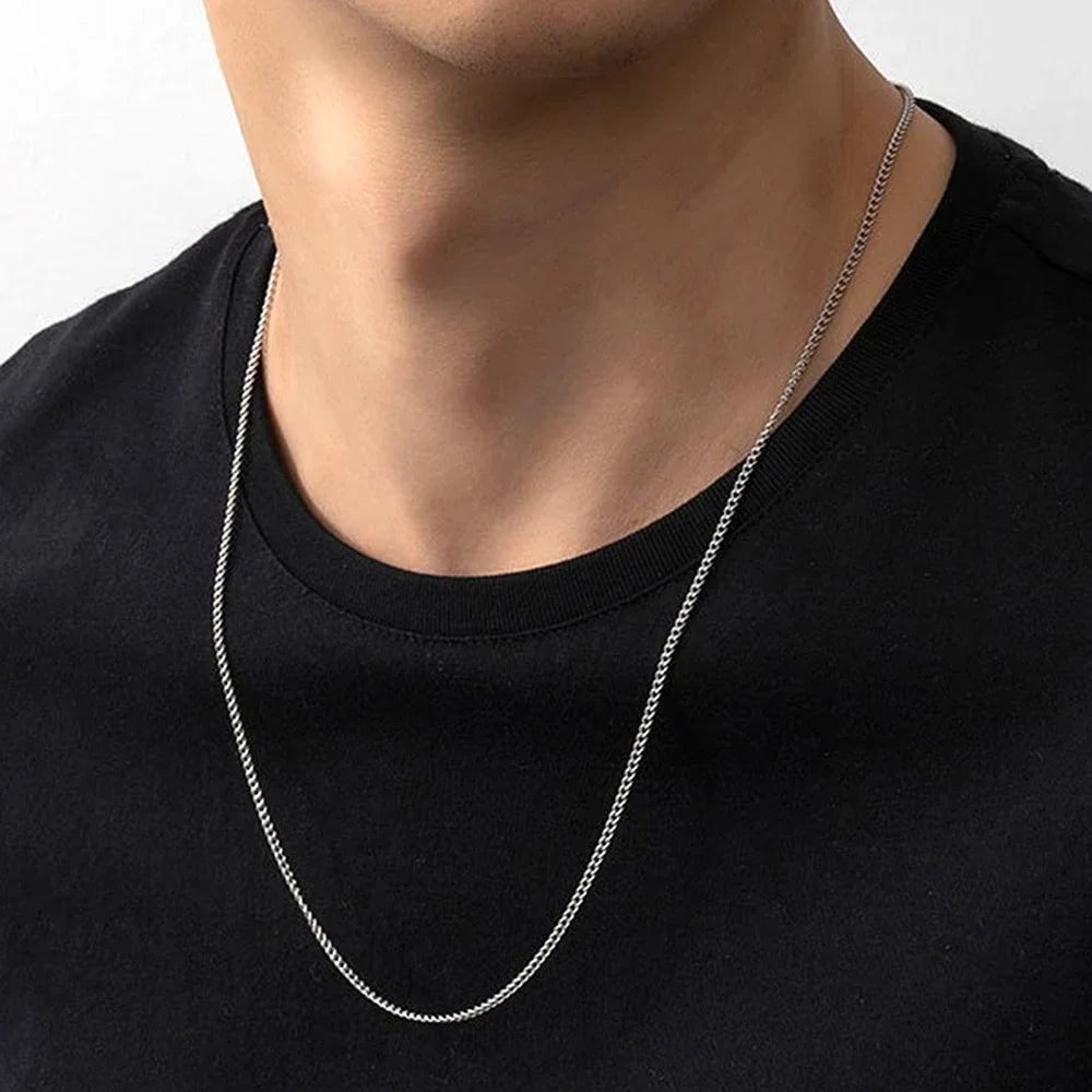 Chaîne Longue en Acier Inoxydable – Style Minimaliste Homme