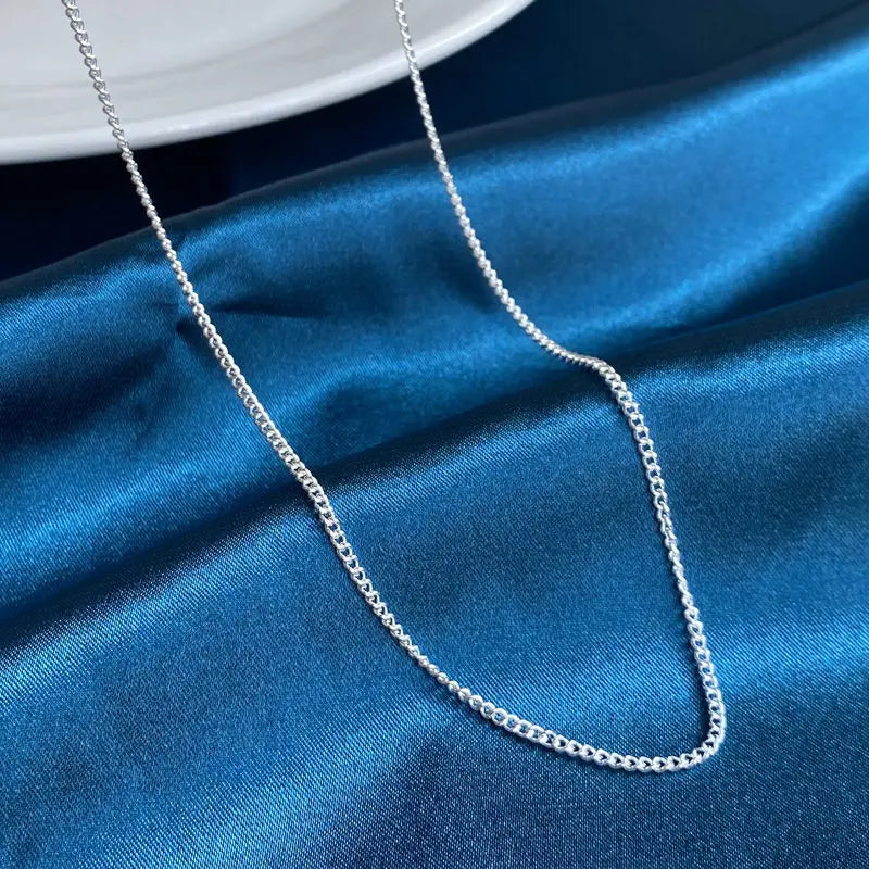 Collier Chaîne Fine en Argent Sterling 925 – Maille Discrète 2mm
