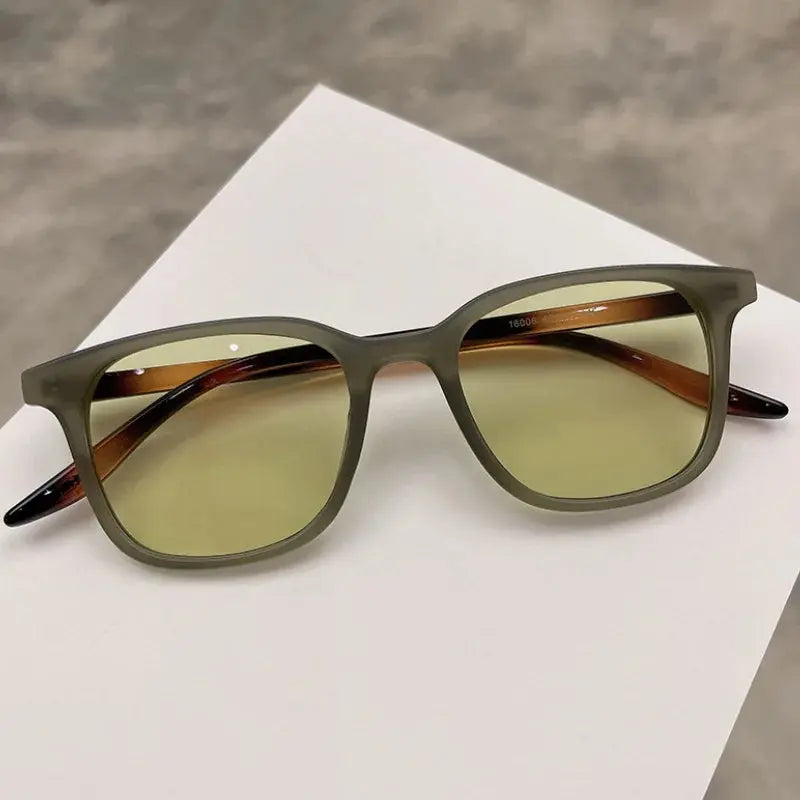 Lunettes Rétro Carrées Unisexe – Style Urbain Compact-Lunette de soleil-Héritage Chic -8-CN-Heritage Chic