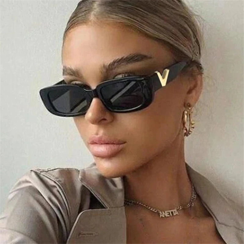 Lunettes de Soleil Femme – Monture Rectangulaire Vintage, UV400