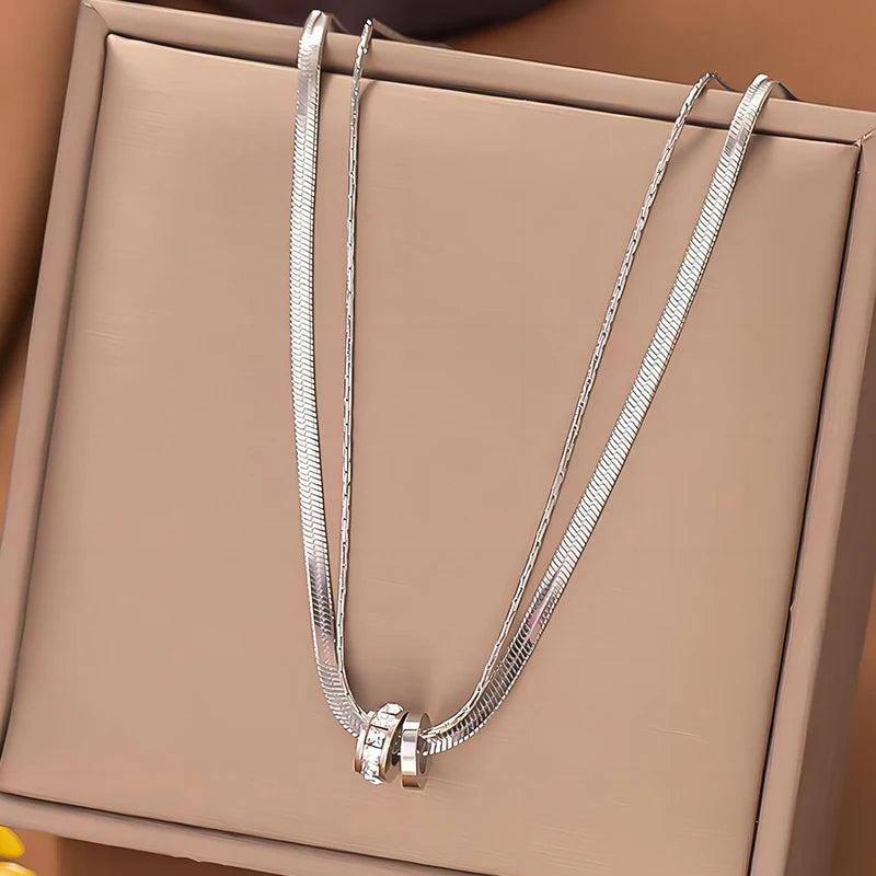 Collier double rang en acier inoxydable – Pendentif cristal élégant pour femmes, chaîne clavicule chic