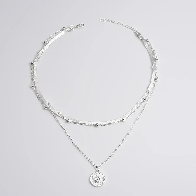 Collier Femme Argenté 925 à Trois Rangs – Style Minimaliste avec Médaillon Rond